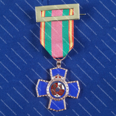 MEDALLA DEDICACION AL SERVICIO POLICIAL XX AÑOS ZAMACK