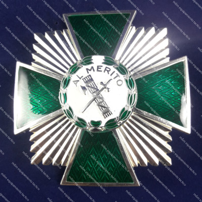 MEDALLA CRUZ DE PLATA