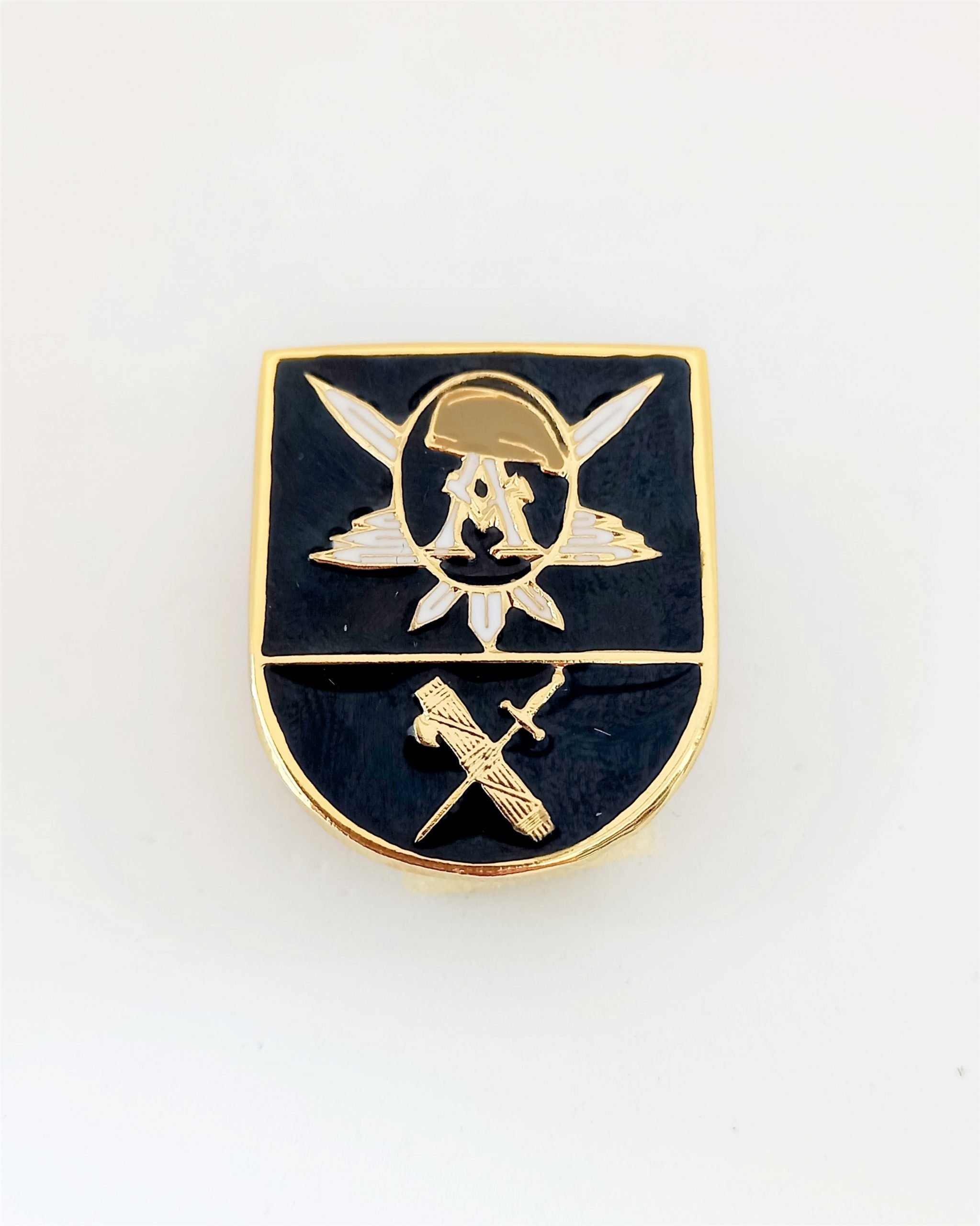 DISTINTIVO DE MÉRITO DE PRESTACIÓN DEL VOLUNTARIADO ESPECIAL EN LA GUARDIA CIVIL (GUARDIAS AUXILIARES)