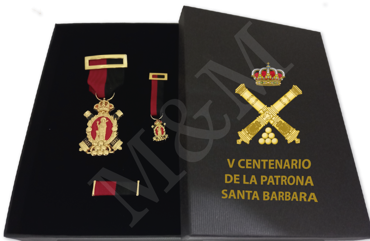Conjunto Medalla Conmemorativa Del Quinto Centenario De Santa Bárbara