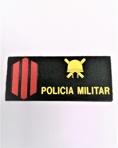 GALLETA NEGRA UME PECHO BORDADA CON VELCRO